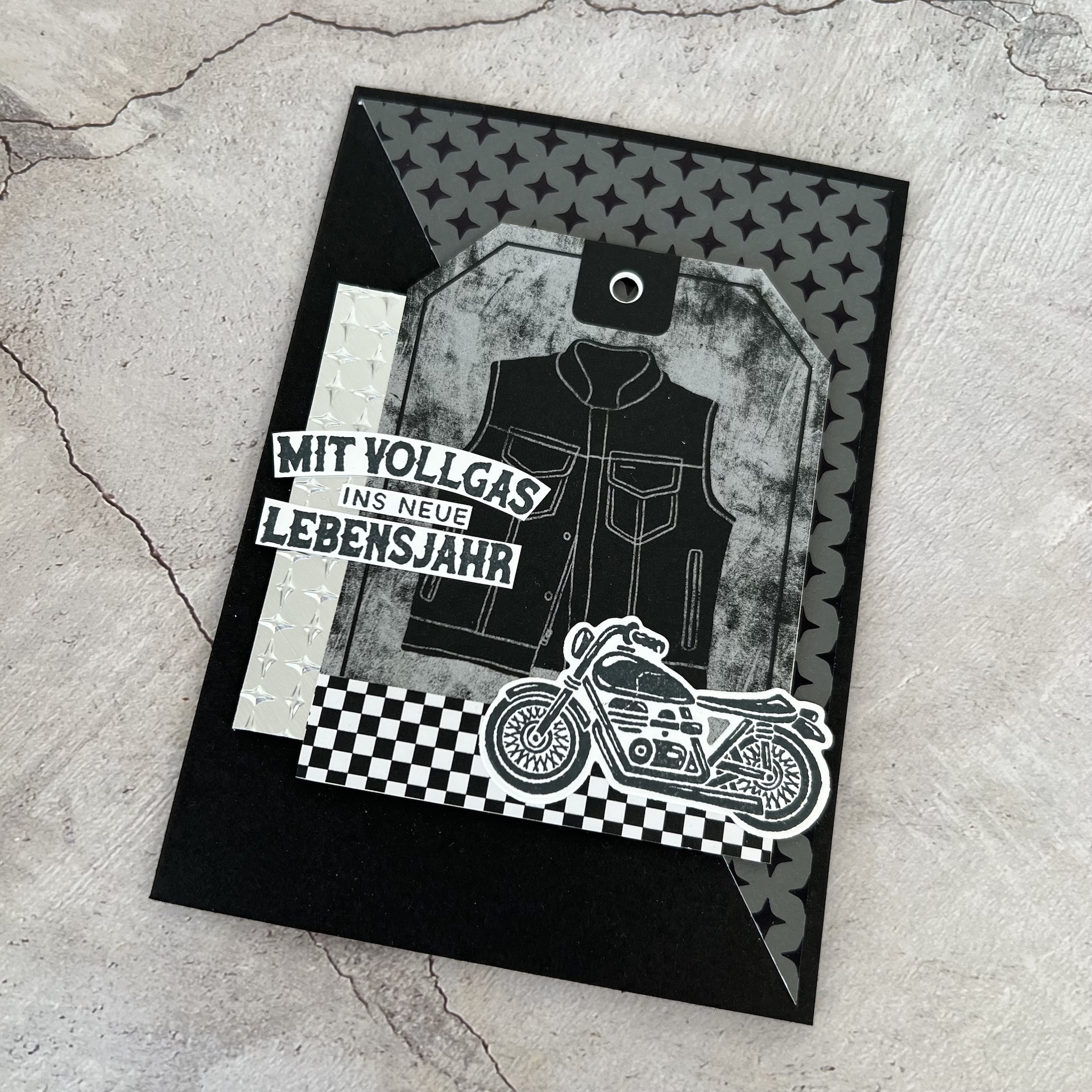 02.02. Karte in Schwarz 1.jpeg